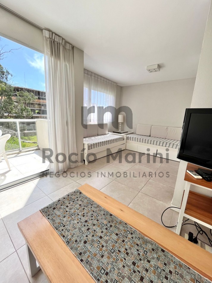 PINAMAR VENTA - Dpto 2 amb. y medio