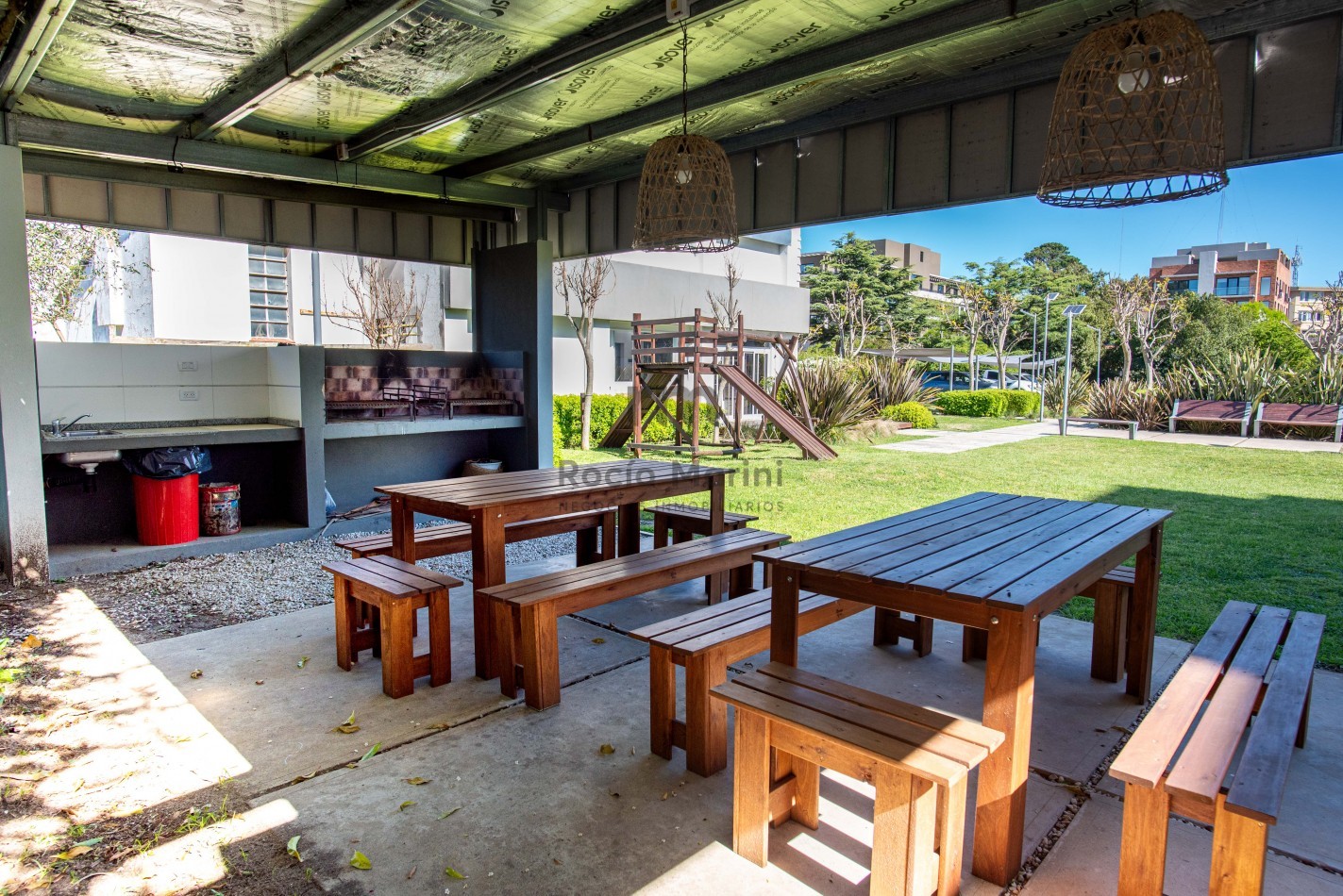 PINAMAR - Alquiler 3 Ambientes 