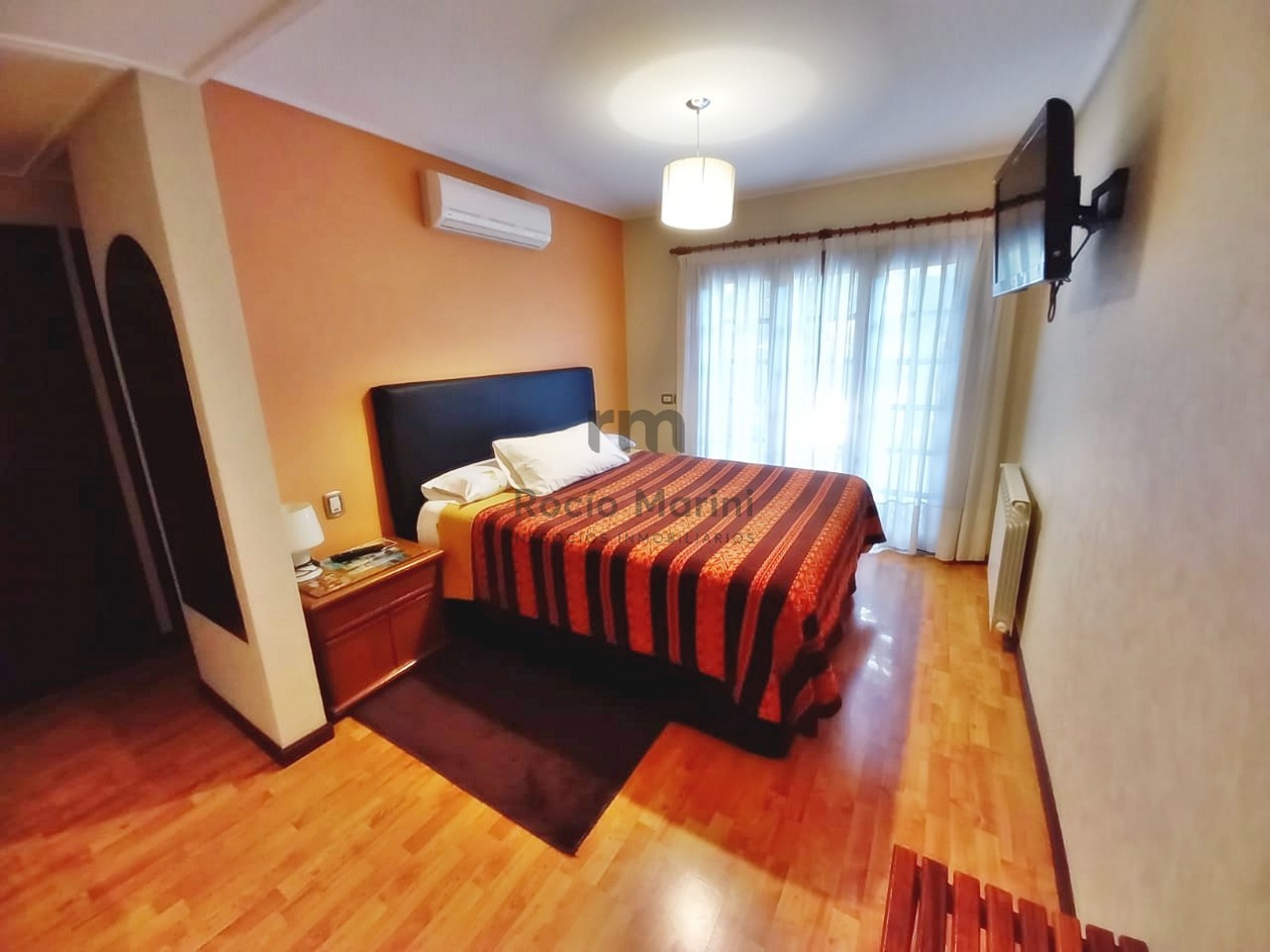 VALERIA DEL MAR - VENTA Importante Casa