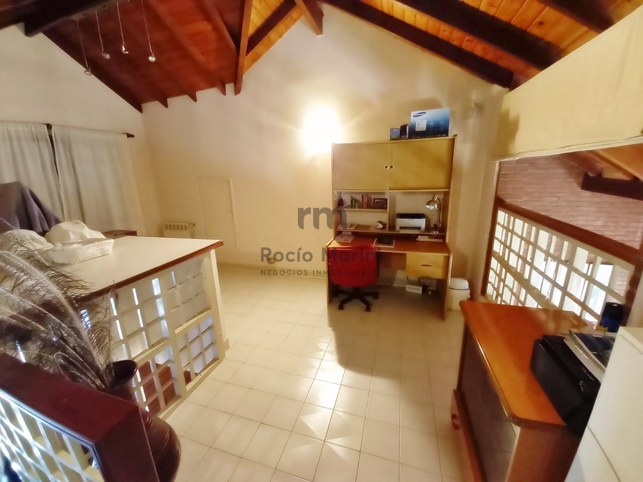 VALERIA DEL MAR - VENTA Importante Casa