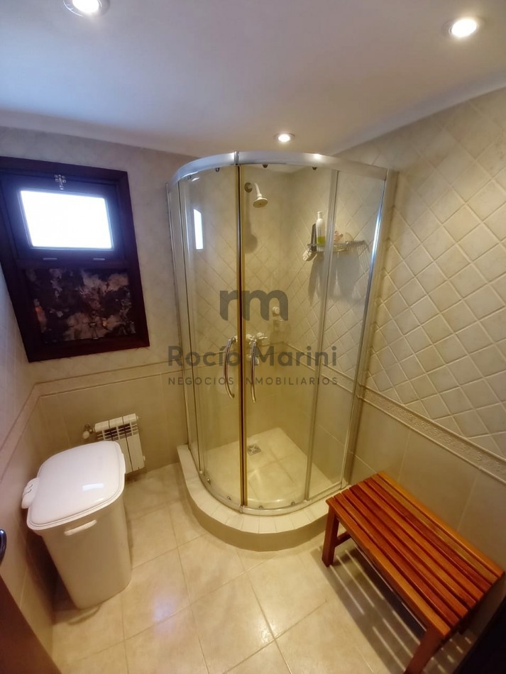 VALERIA DEL MAR - VENTA Importante Casa