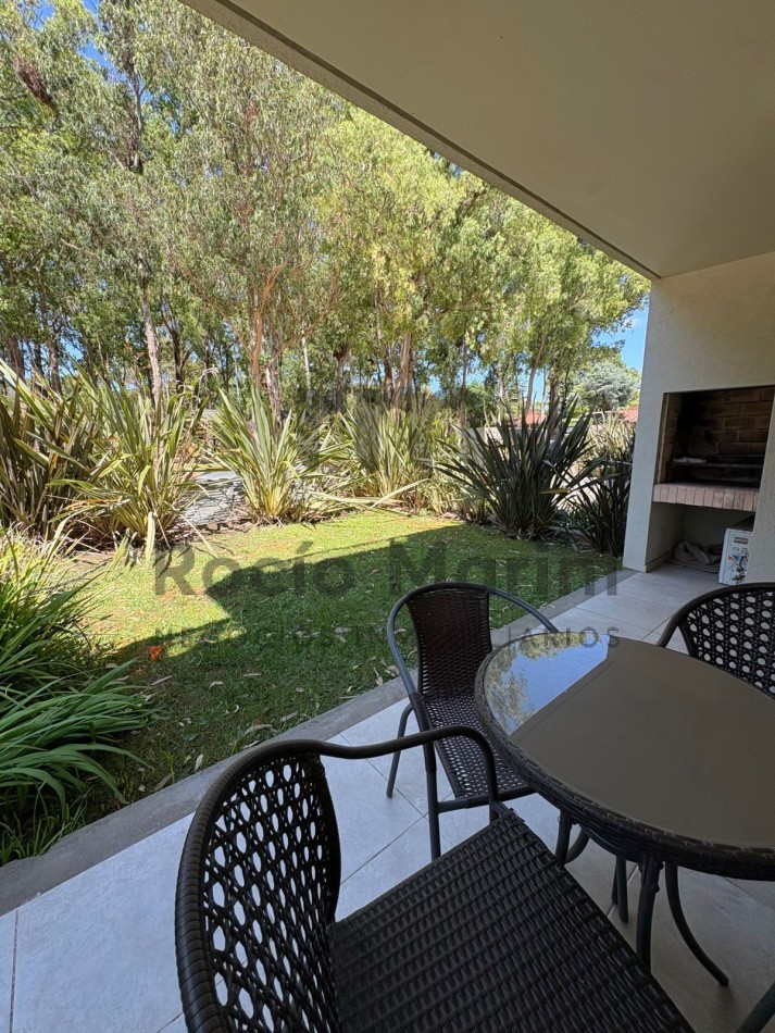 PINAMAR - Venta 2 ambientes centrico 