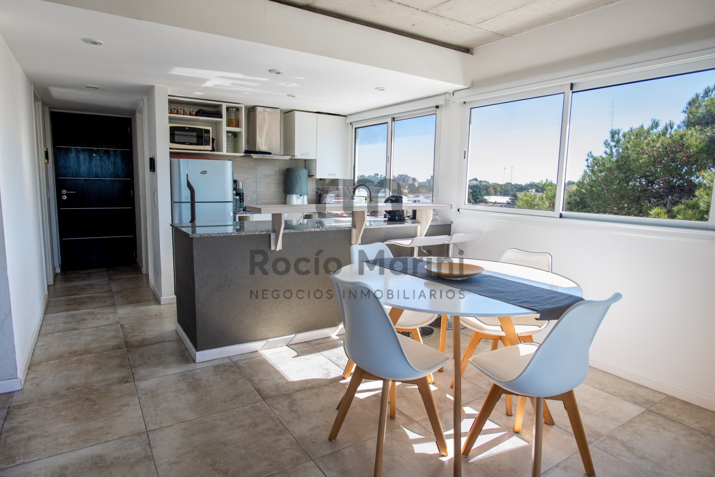 PINAMAR- Venta 2 ambientes centrico